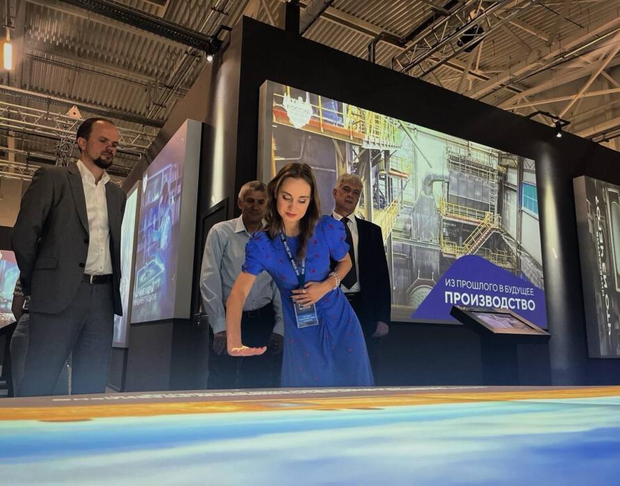 Экскурсия по выставке «Россия будущего»