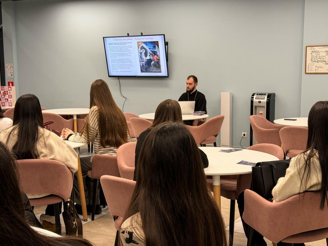 От истории к вечности: Открытый диалог с отцом Кириллом Хлыновым.